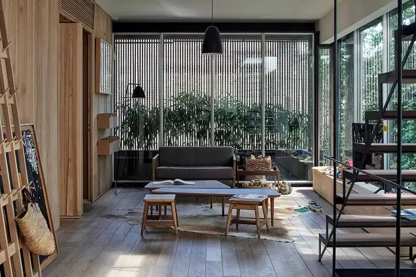 (تصاویر) آیا حاضرید در این جعبه شیشه ای زندگی کنید؟! 