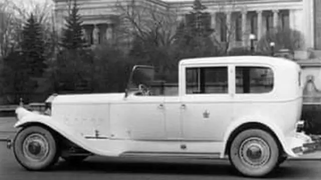 گران ترین خودرو زیر پای رضاشاه