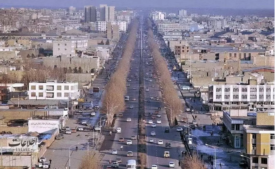 (عکس) سفر به تهران قدیم؛  2 عکس از خیابان آزادی 50سال قبل!