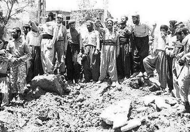 (عکس) سفر به ایران قدیم؛ این مرد خلبان مخصوص بالگرد اشرف پهلوی بود 