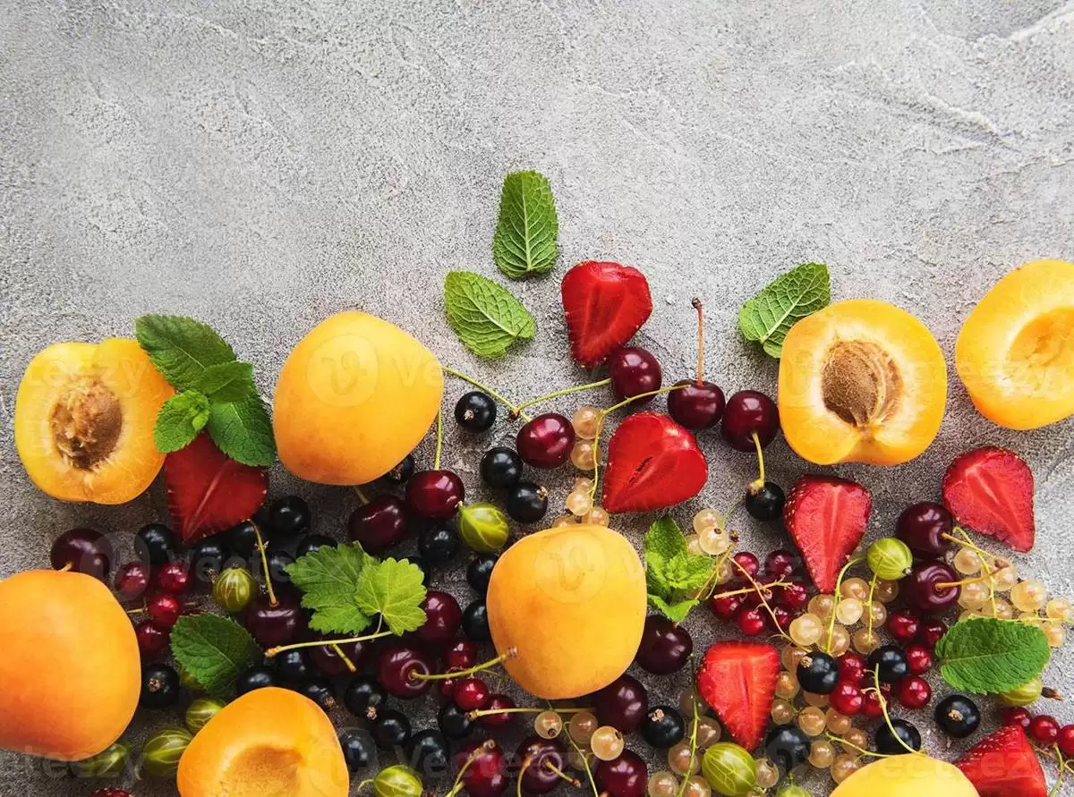 عکس از میوه های تابستانی