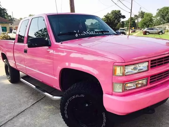 هفت خودرویی که افتخار دارد تیلور سوئیفت را جابجا کند