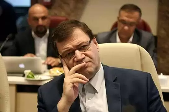 مصائب این روزهای آقا باقر، کوچکترین عضو لاریجانی ها در کانادا