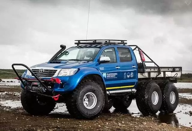 (تصاویر) با بهترین خودروهای شش چرخ جهان آشنا شوید