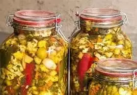 ترش مزه های پرزحمت؛ چرا ترشی در تهران قدیم لیچ می افتاد؟