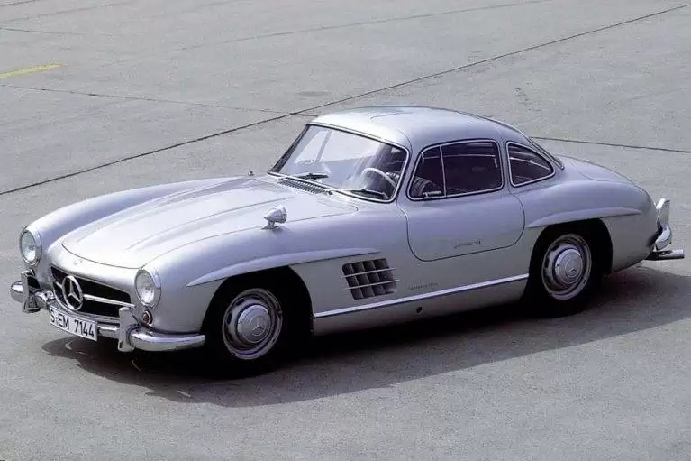 (تصاویر) سریع ترین خودروهای تولیدی هر دهه، از مرسدس سیمپلکس تا کونیگزگ آگرا