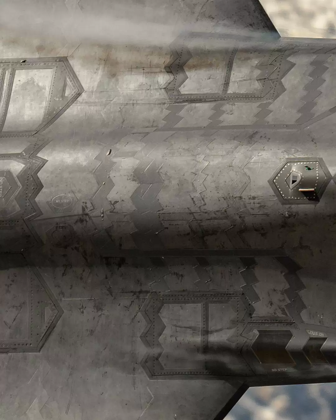 (تصاویر) اف-35 لایتنینگ 2: شکارچی رادارگریز و شگفت انگیز آسمان