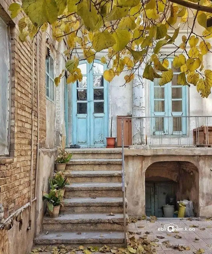 سفر به تهران قدیم؛ راز ساخت خانه های دو و نیم طبقه در تهران