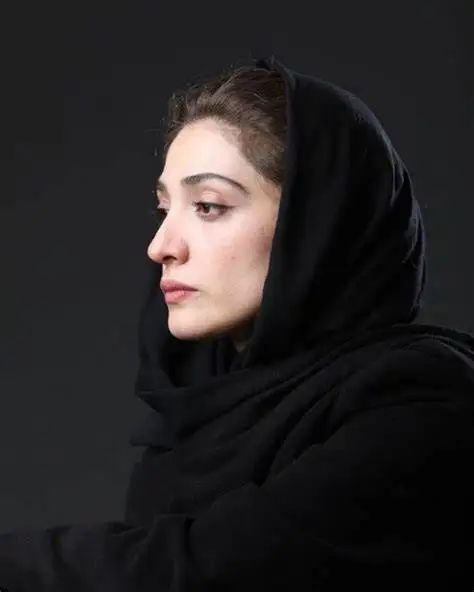 (تصاویر) عکس های  شخصی، زندگی خصوصی و بیوگرافی مینا ساداتی