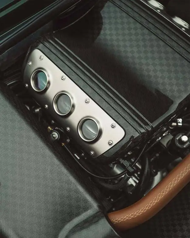 ( تصاویر) توتم جی تی سوپر وِتورا 12؛ فقط 567 هزار دلار! 