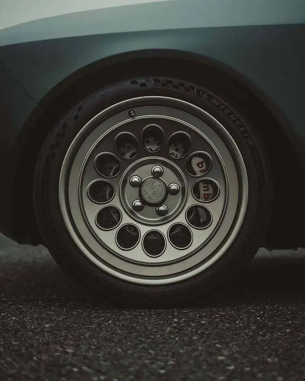 ( تصاویر) توتم جی تی سوپر وِتورا 12؛ فقط 567 هزار دلار! 