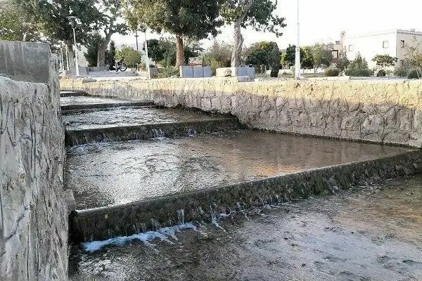(عکس) سیستم پخش آب هزار ساله در سمنان