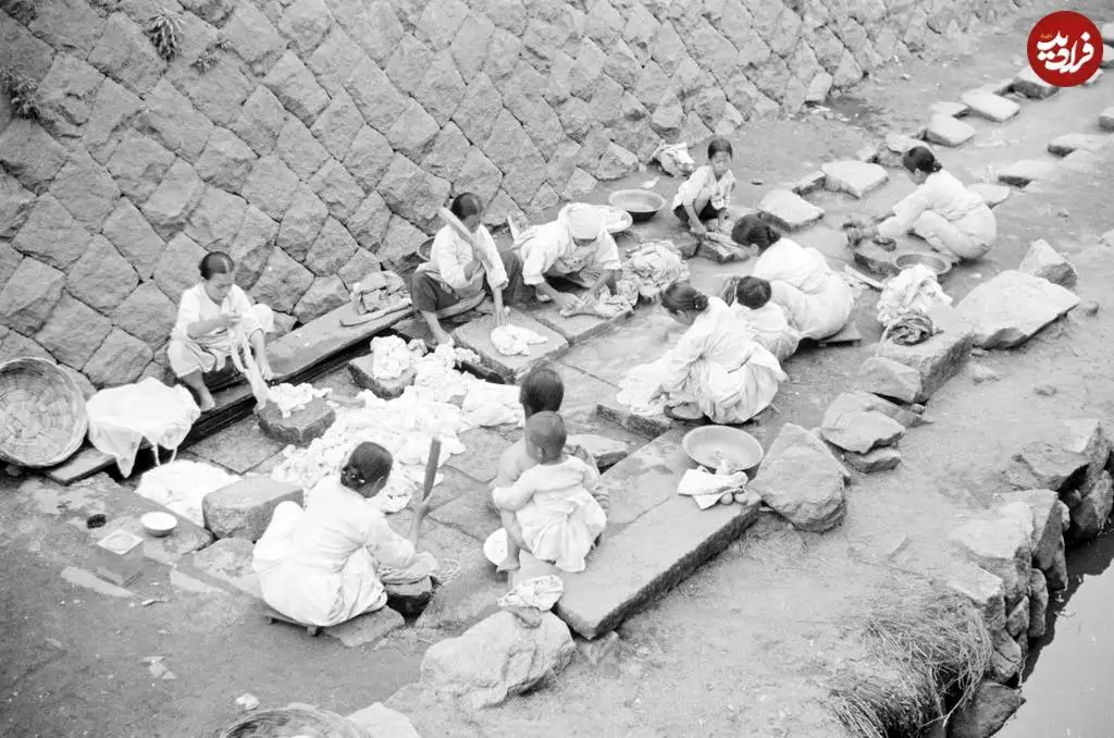 (عکس) سفر در زمان؛ زنان کره ای در حال رخت شستن؛ 87 سال قبل