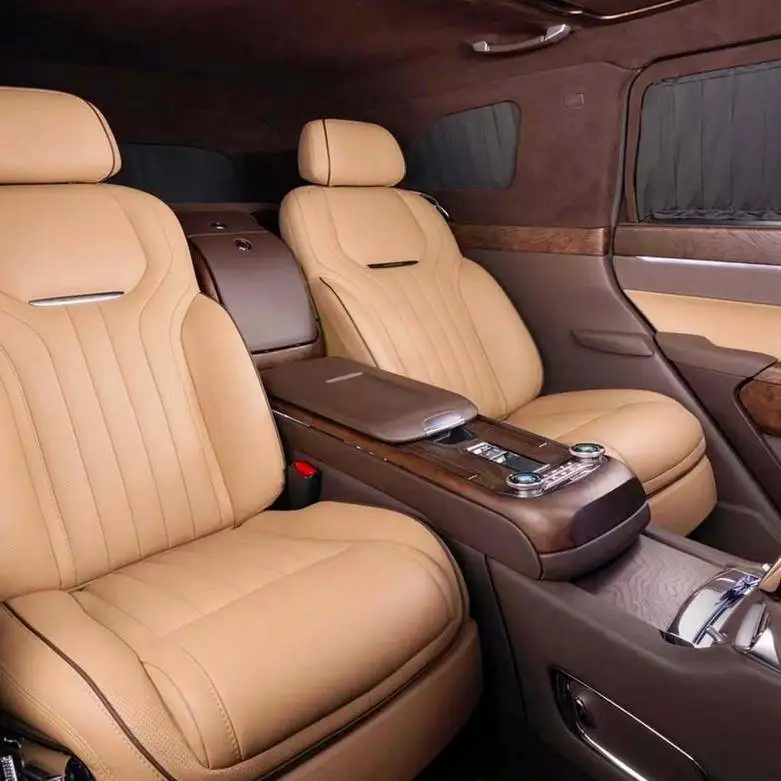 (تصاویر) اوروس کومنِدانت ریدا: خودرو لوکس و امن مقامات روسیه