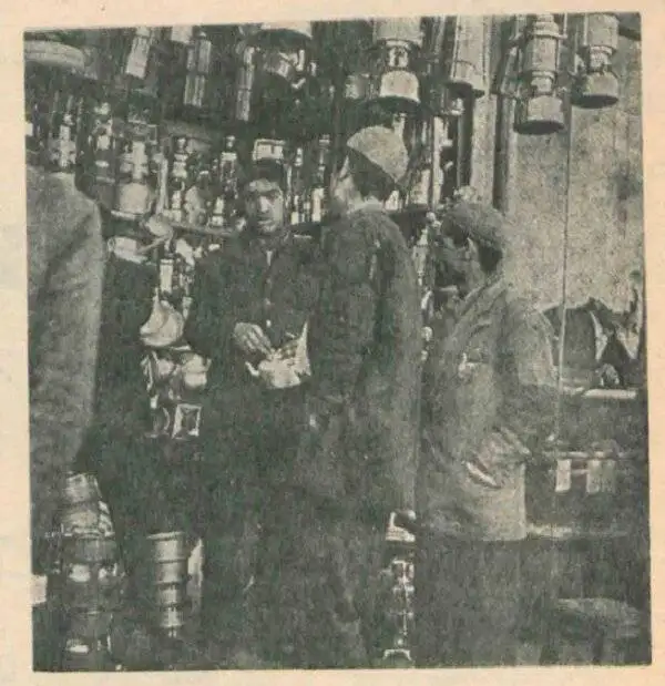 (تصاویر) سفر به تهران قدیم؛ تکاپوی شب عید در تهرانِ دهه سی