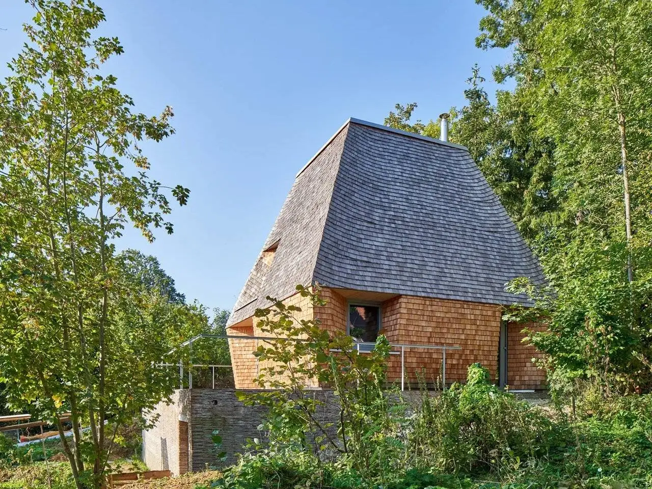 ( تصاویر) 80 متر خانه که با فکر ساخته شده است! 