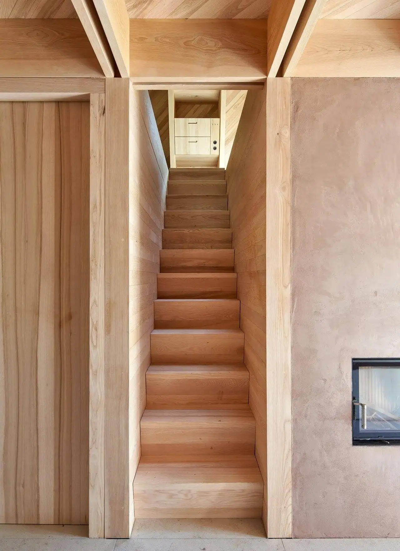 ( تصاویر) 80 متر خانه که با فکر ساخته شده است! 