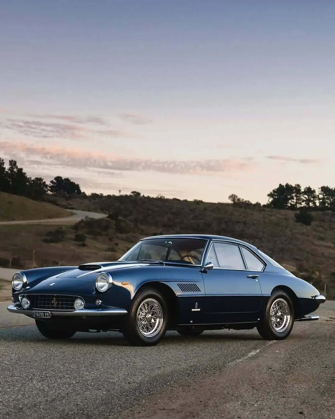 ( تصاویر) فراری 400 سوپرآمریکا؛ فقط 47 دستگاه در جهان 