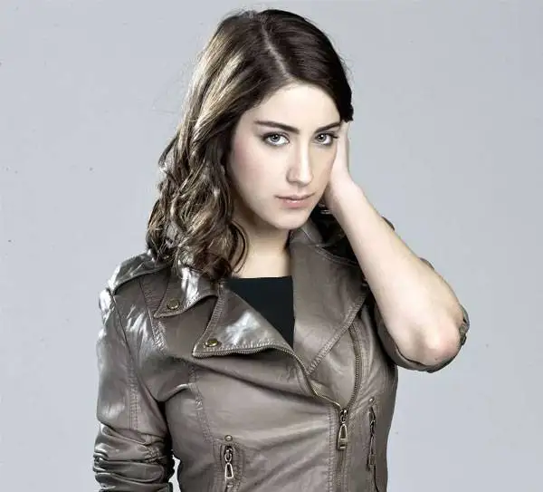 تصاویر؛ عکس های  شخصی، زندگی خصوصی و بیوگرافی هازال کایا