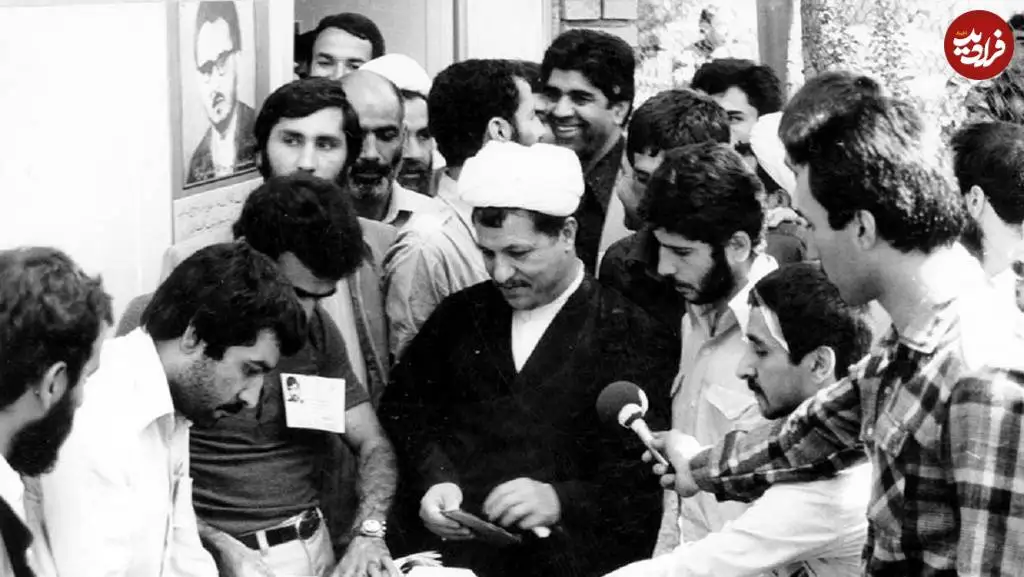عکس؛ سفر در تاریخ؛ «هاشمی رفسنجانی در حال شرکت در انتخابات ریاست جمهوری»؛ سال 60