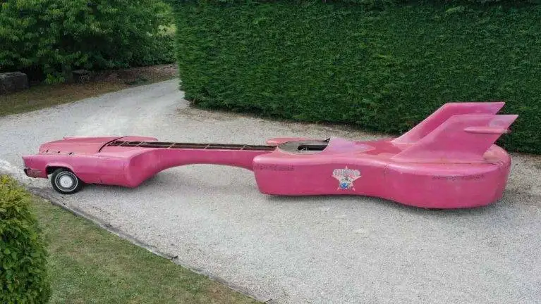 عکس؛ کادیلاک گیتاری 12.5 متری الویس پریسلی پس از دهه ها غیبت دوباره ظاهر شد