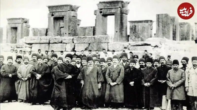 عکس؛ سفر به تاریخ؛ عکس دیده نشدۀ بزرگان عهد قاجار در «تخت جمشید»