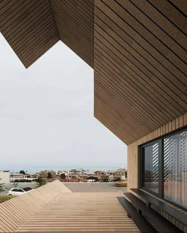 تصاویر؛ معماری فوق خلاقانه در چابهار؛ این ساختمان حس خوب محاسبات هندسی را انتقال می دهد!