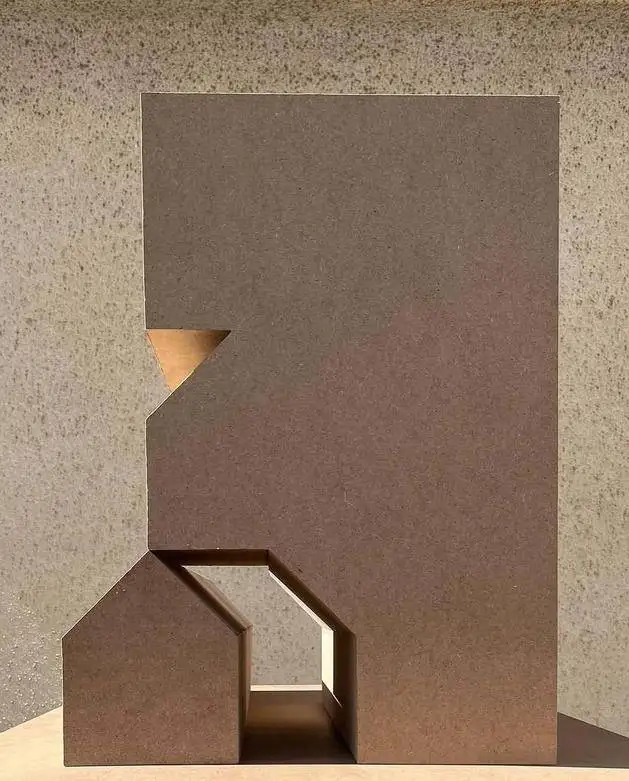 تصاویر؛ معماری فوق خلاقانه در چابهار؛ این ساختمان حس خوب محاسبات هندسی را انتقال می دهد!