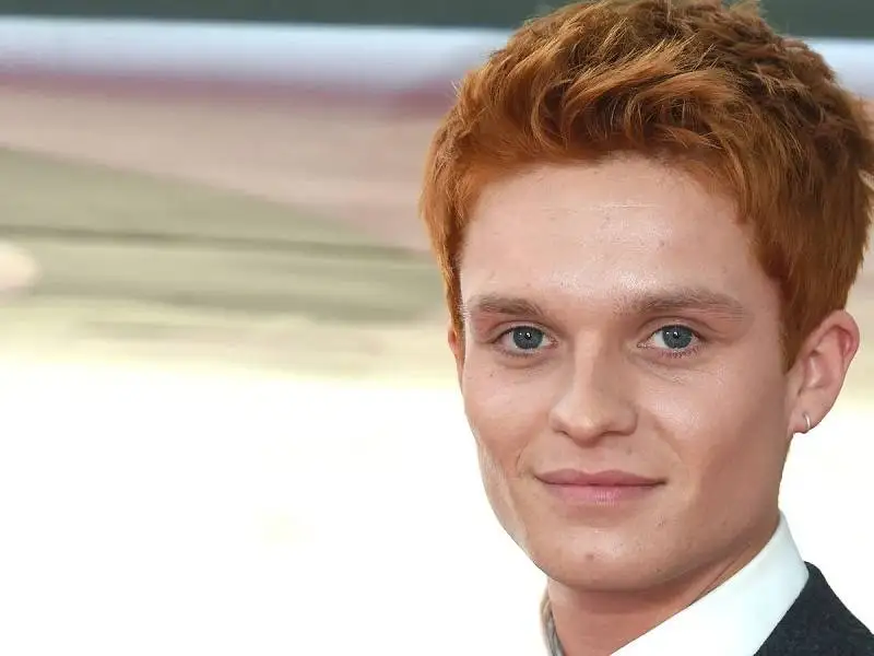 تصاویر؛ عکس های  شخصی، زندگی خصوصی و بیوگرافی تام گلین کارنی