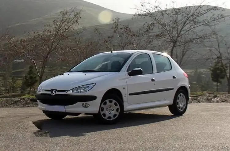 مقایسه کوییک gx با 206؛ انتخاب سخت هاچ بک بازها!