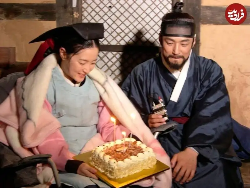 عکس؛ سفر در زمان؛ جشن تولد «یانگوم» در پشت صحنه «جواهری در قصر»؛ سال 2003