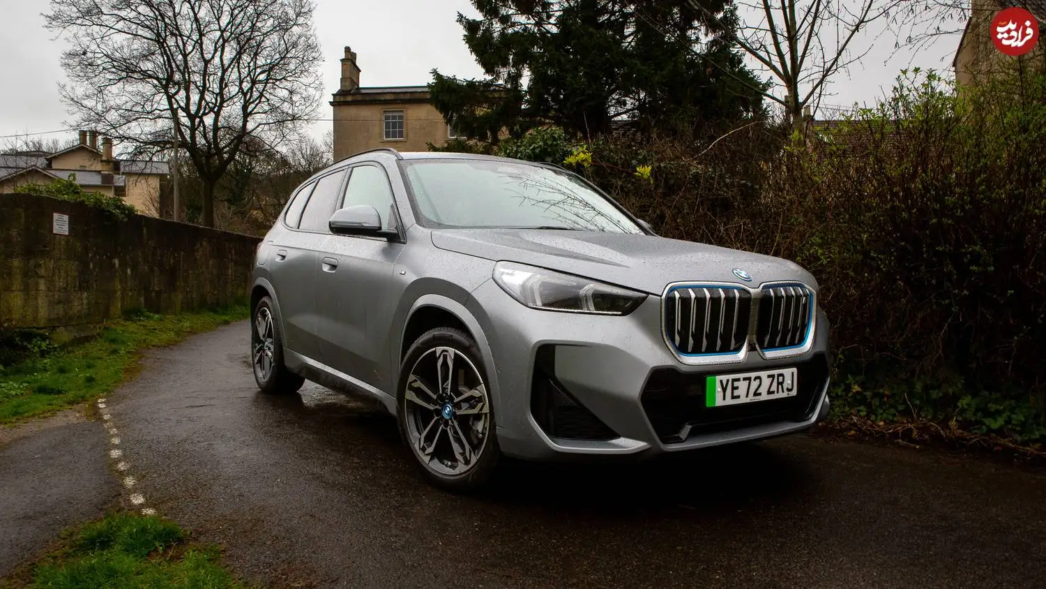 شرایط فروش، مشخصات و قیمت کراس اوور برقی bmw ix1 مدل 2025 در ایران