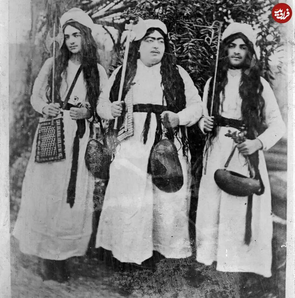 عکس؛ سفر به تاریخ؛ «دختر و نوه های ناصرالدین شاه» با لباس و لوازم «درویشی»