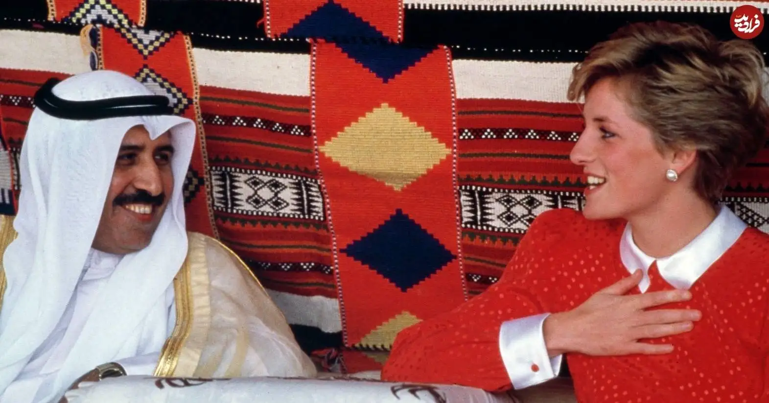 عکس؛ «پرنس دایانا در یک مسابقه شتر دوانی در دوحه قطر»؛ سال 1365