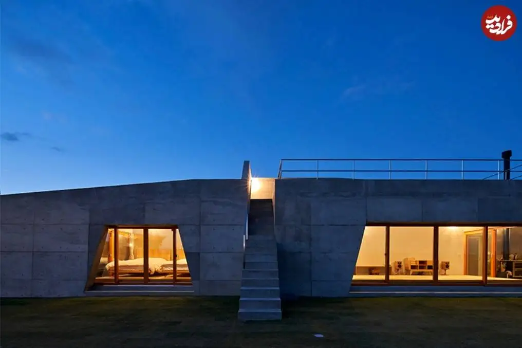 تصاویر؛ معماری متفاوت یک «ویلای بتنی» در سواحل ژاپن