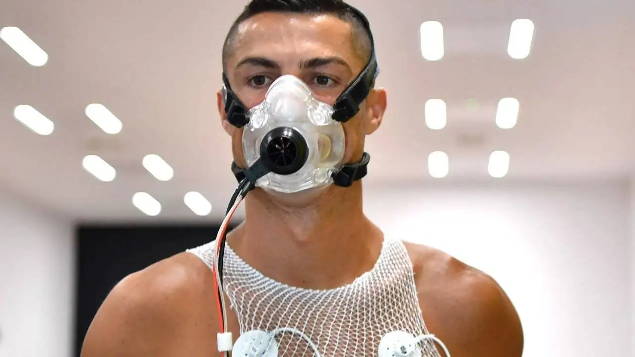 جهان ببیند؛ من، کریستیانو رونالدو 29 سال دارم!