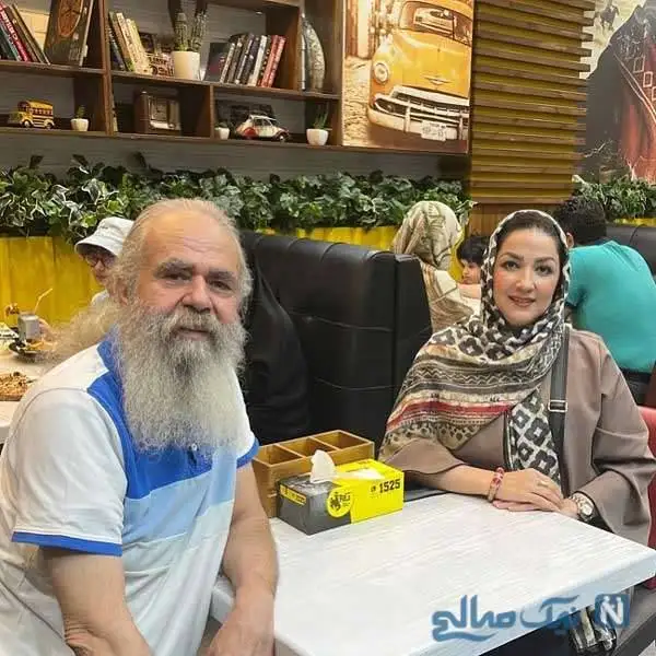 حواشی ناب چهره ها در اولین روز هفته / پریناز ایزدیار در کن؛ سالگرد ازدواج سارا صوفیانی؛ سامان صفاری در ناریا؛ آناهیتا درگاهی در خارج از کشور؛ مژده لواسانی و فریبا نادری