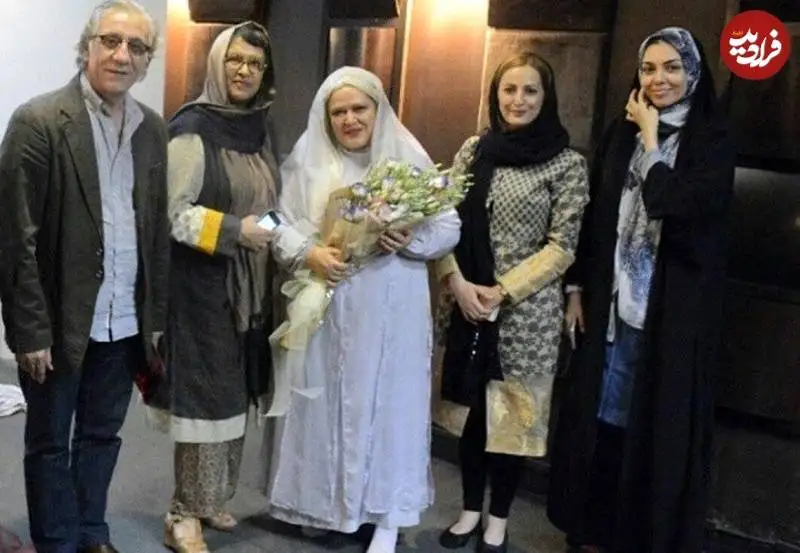 عکس؛ سفر در زمان؛ بهاره رهنما با لباس عروس در کنار «آزاده نامداری»؛ سال 96