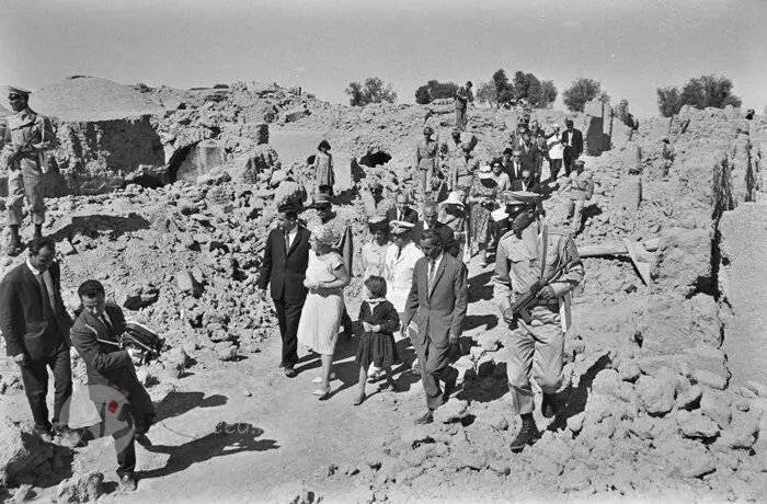 عکس؛ یادگار ملکه هلند در شرق تهران