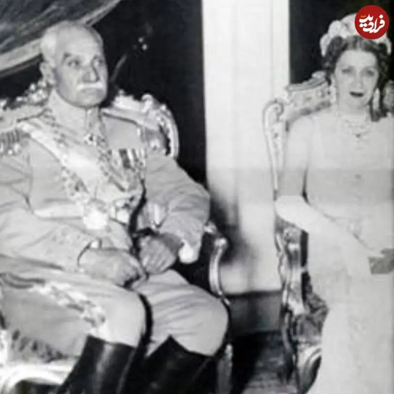 عکس؛ سفر به تاریخ؛ «ملکه نازلی، مادرزن محمدرضا پهلوی» در کنار «رضاخان»