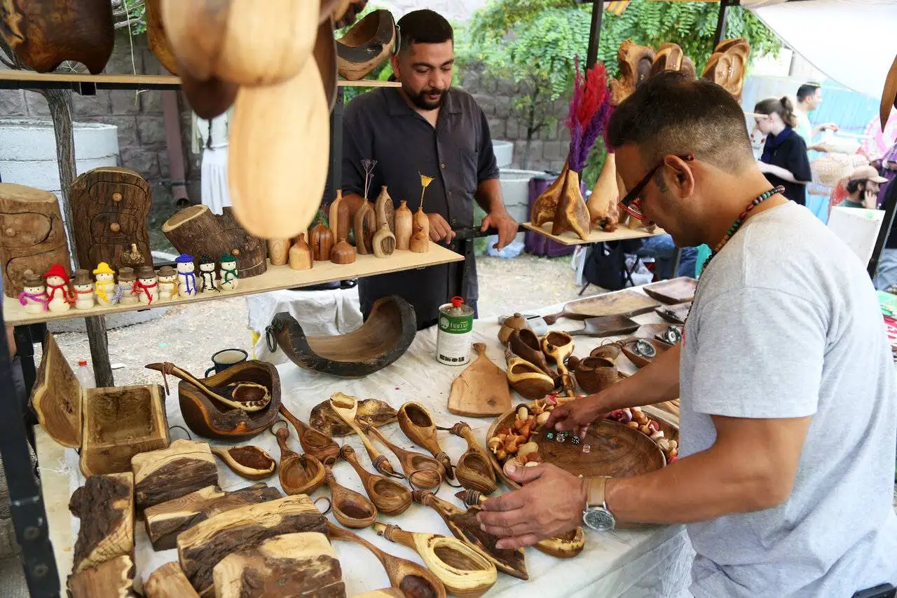 تصاویر؛ خاص ترین جمعه بازار تهران کجاست؟