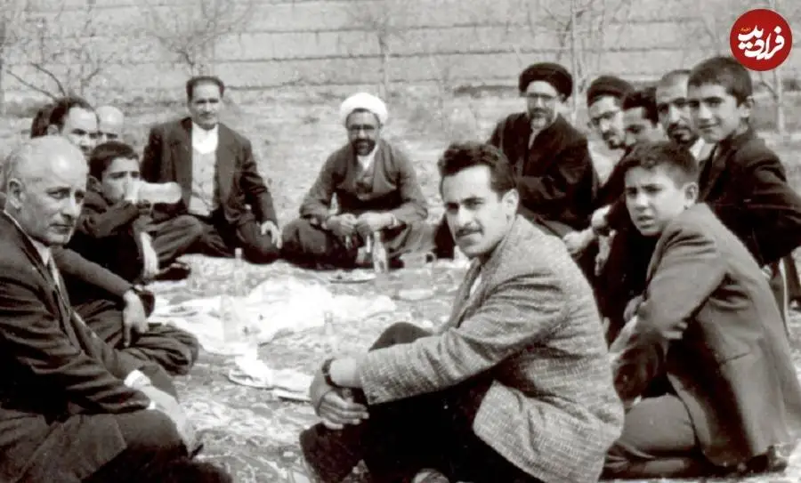 عکس؛ سفر در زمان؛ «آیت الله طالقانی در کنار آیت الله مطهری» در گلشهر کرج؛ دهه 40