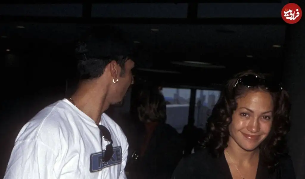 تصاویر؛ سفر در زمان؛ چهره طبیعی «جنیفر لوپز در کنار همسر اول اش»؛ سال 1375