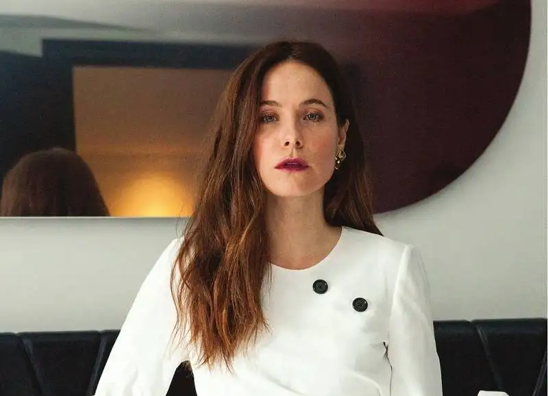 تصاویر؛ عکس های  شخصی، زندگی خصوصی و بیوگرافی کارولین داویرناس