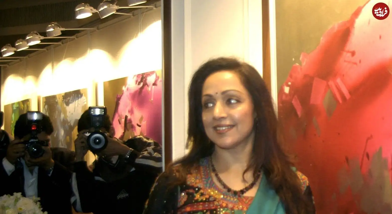 عکس؛ سفر در زمان؛ «بسنتیِ فیلم شعله» در 59 سالگی؛ سال 1386