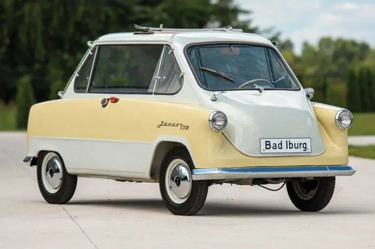 تصاویر؛ خودروهای موتور وسط با صندلی های عقب! از لامبورگینی اوراکو تا کونیگزگ جمرا