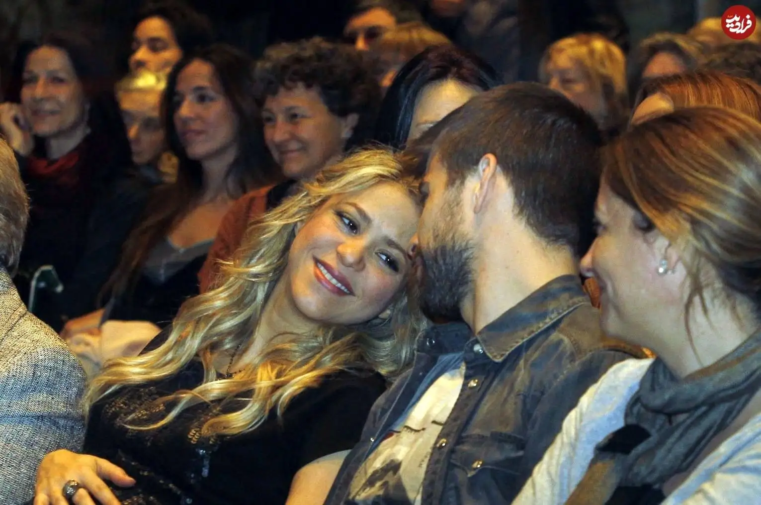 عکس؛ سفر در زمان؛ «شکیرا در دوران بارداری در کنار جرارد پیکه»؛ سال 1391