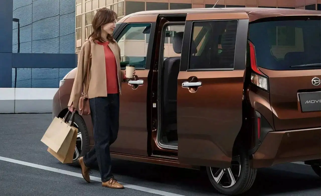 تصاویر؛ خودروی ژاپنی ارزان تر از دنا پلاس! 