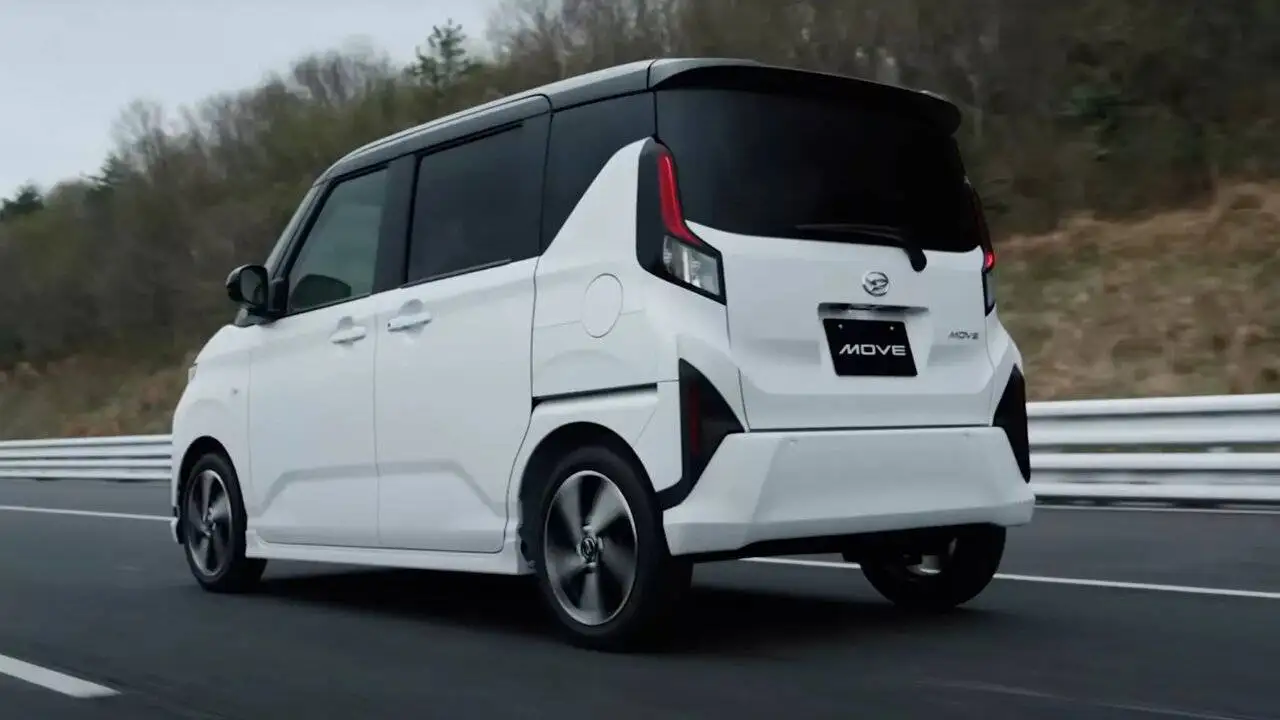 تصاویر؛ خودروی ژاپنی ارزان تر از دنا پلاس! 