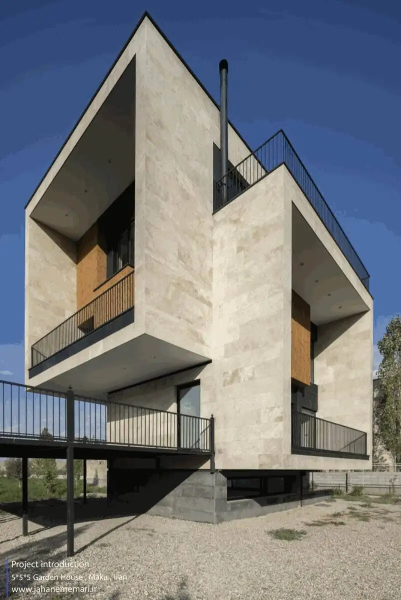 تصاویر؛ معماری یک مکعب مینیمال 200 متر مربعی در ماکو